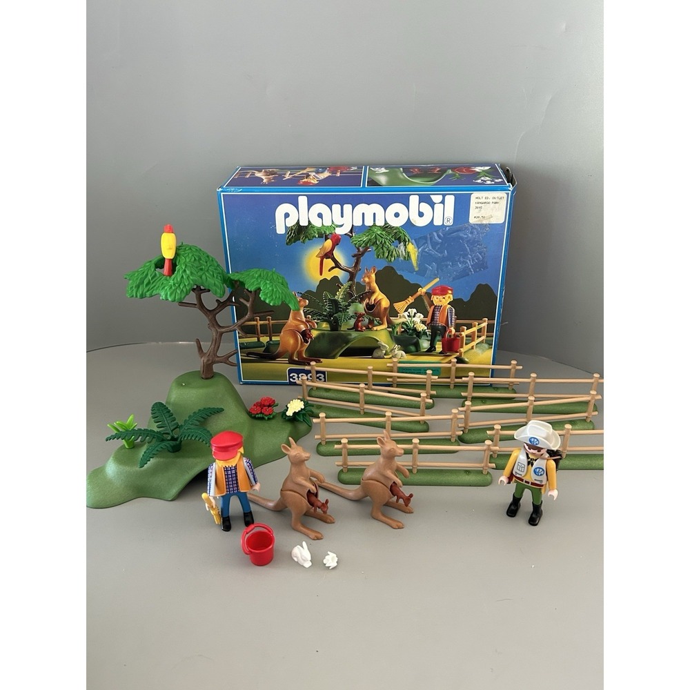 Playmobil 3893 Kangaroo Park - 97% Complete - Missing A Bunny & A Flower